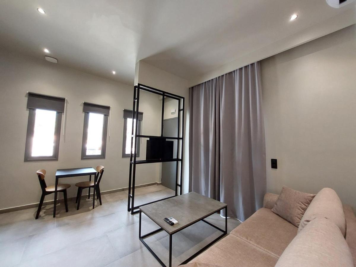 Rea'S Luxury Apartments Stoúpa Zewnętrze zdjęcie