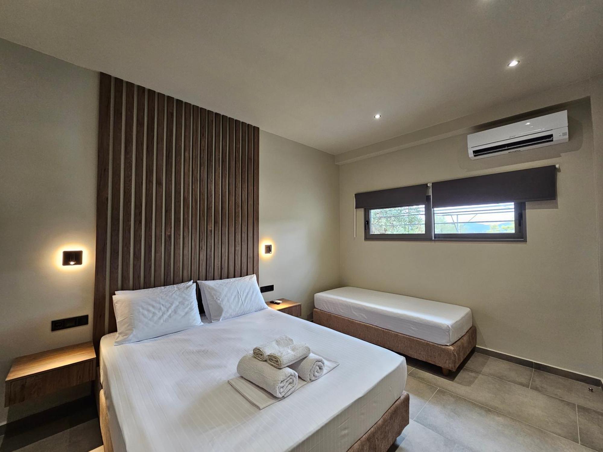 Rea'S Luxury Apartments Stoúpa Zewnętrze zdjęcie
