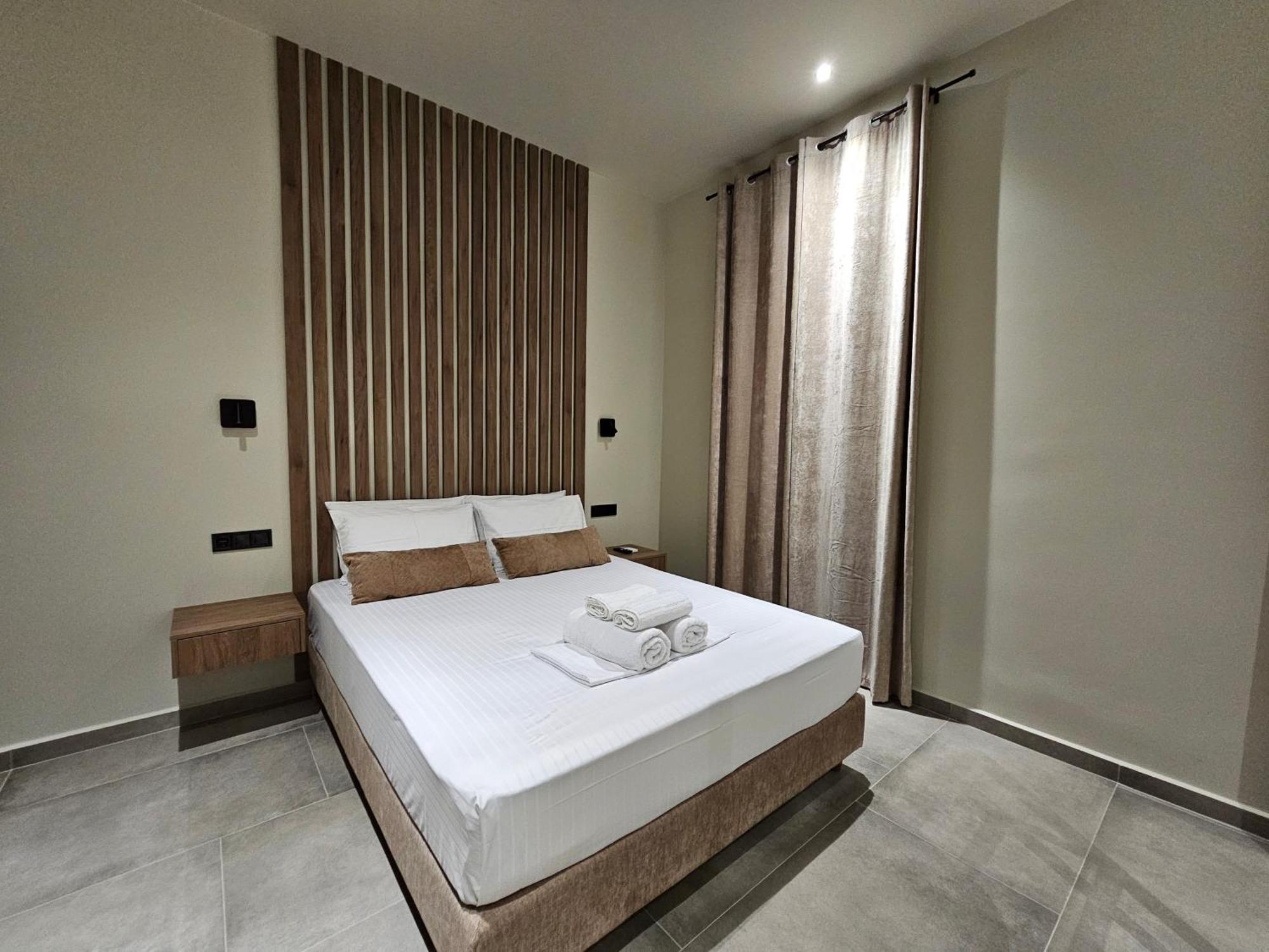 Rea'S Luxury Apartments Stoúpa Zewnętrze zdjęcie