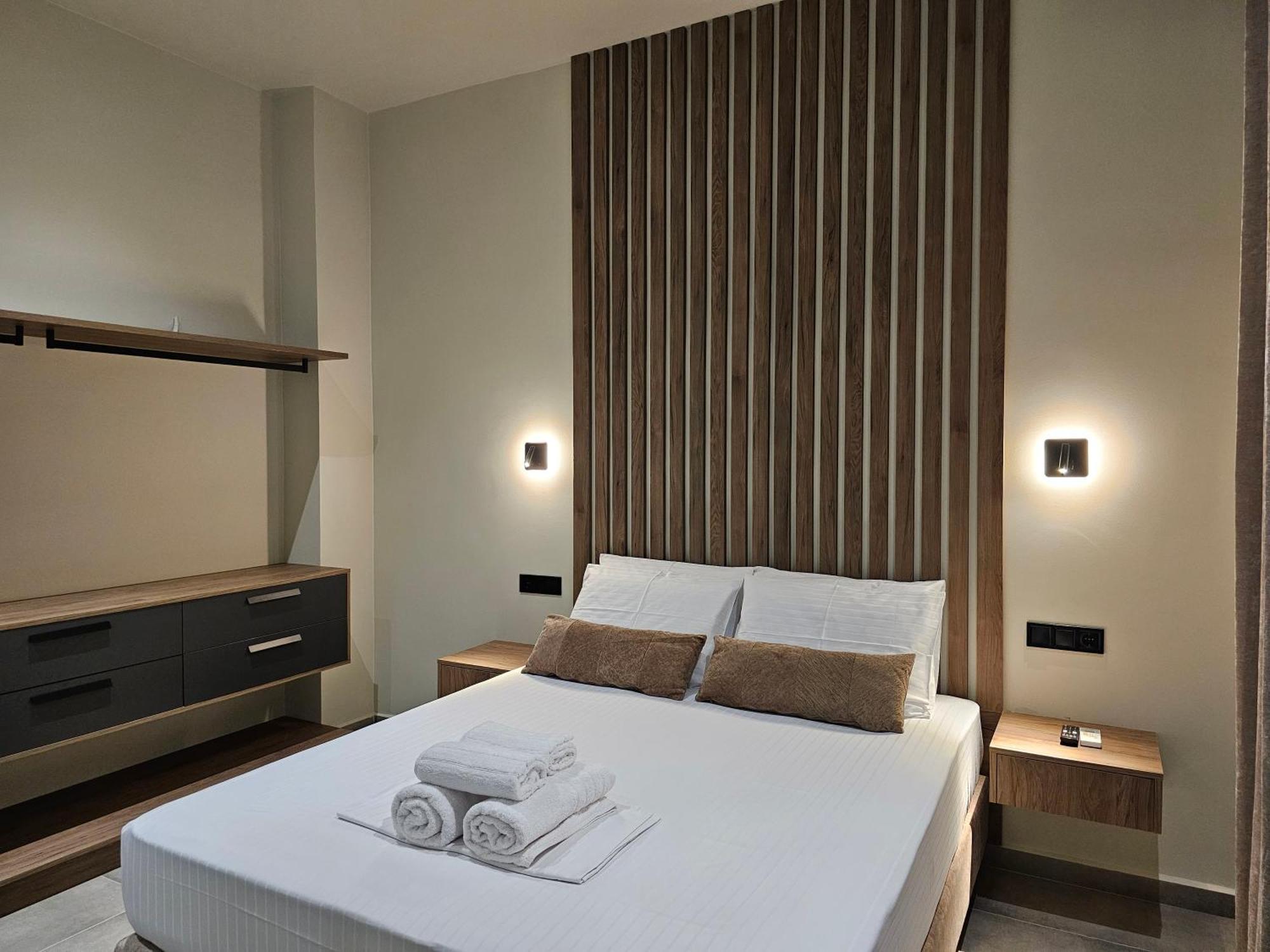 Rea'S Luxury Apartments Stoúpa Zewnętrze zdjęcie