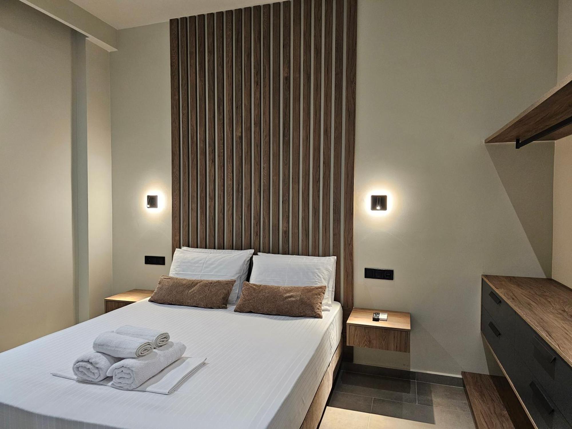 Rea'S Luxury Apartments Stoúpa Zewnętrze zdjęcie