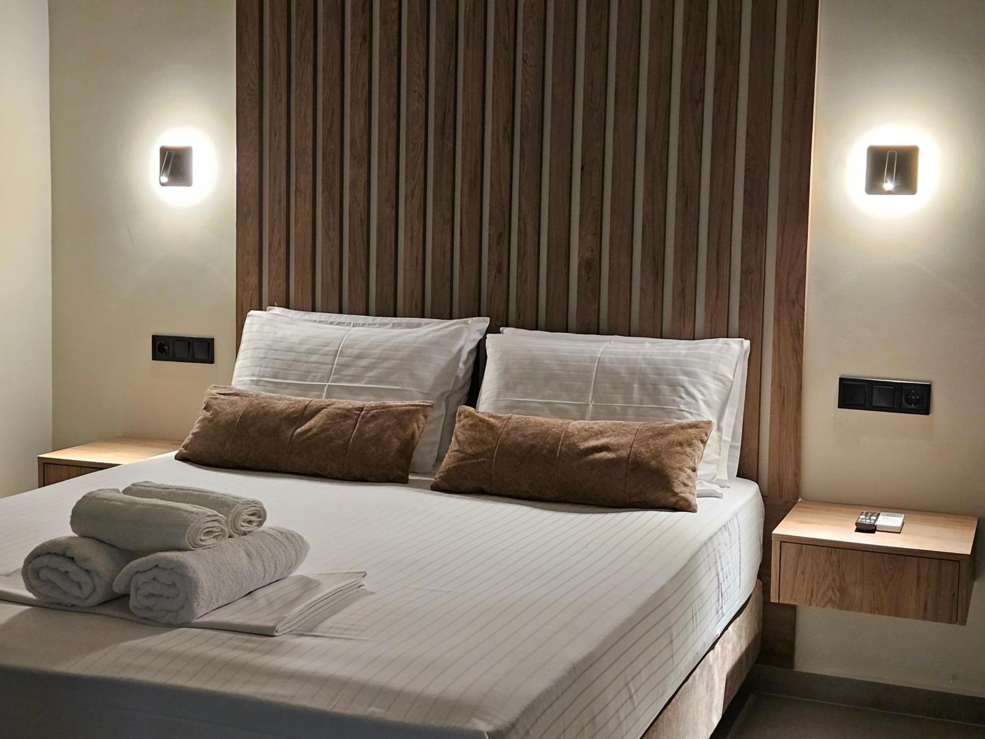 Rea'S Luxury Apartments Stoúpa Zewnętrze zdjęcie