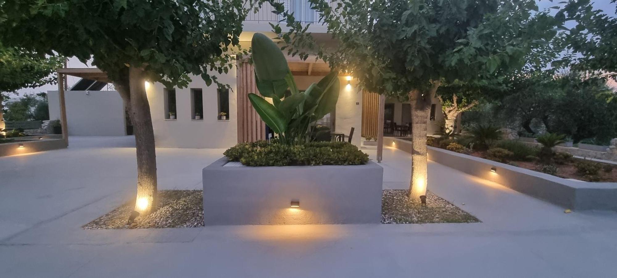 Rea'S Luxury Apartments Stoúpa Zewnętrze zdjęcie